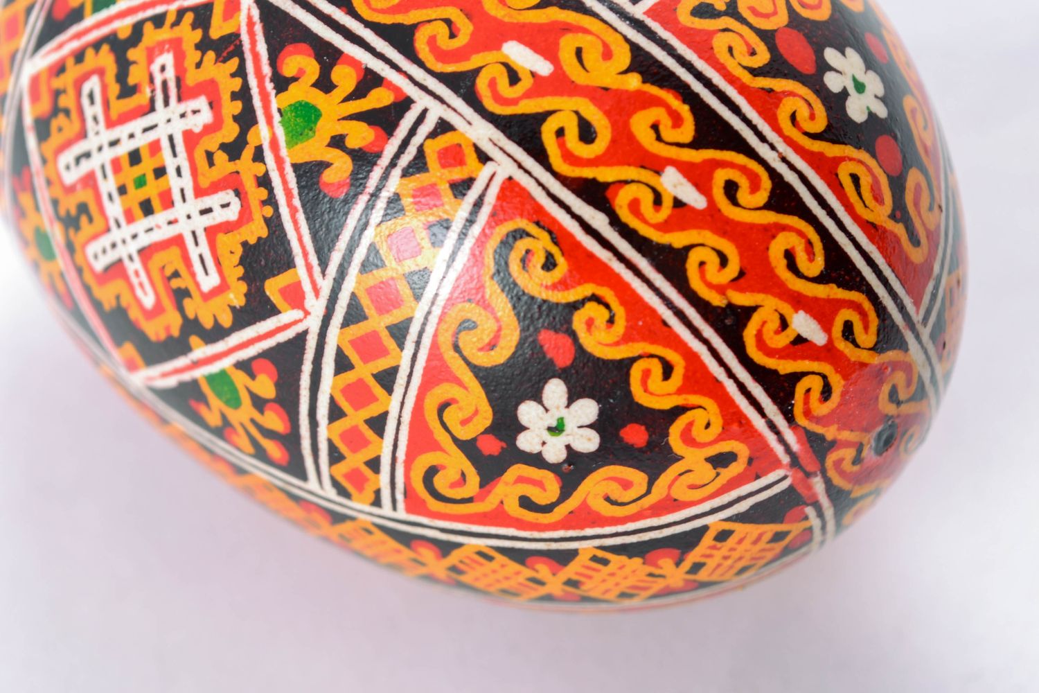 Painted Easter goose egg with rich pattern photo 4