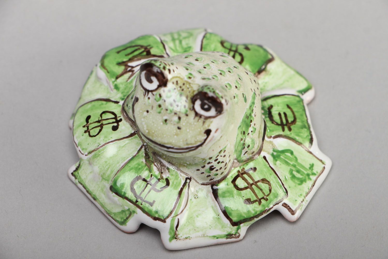 Feng Shui Statue Frosch auf das Geld foto 2