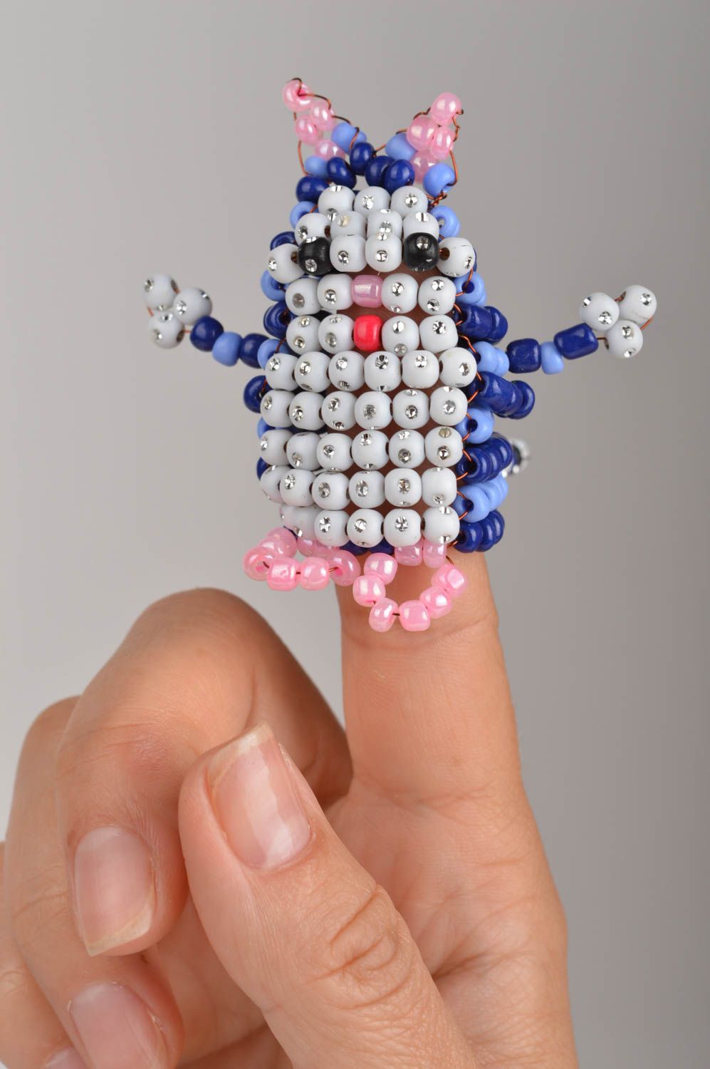 Beautiful funny handmade blue finger puppet toy cat woven of Chinese beads photo 1