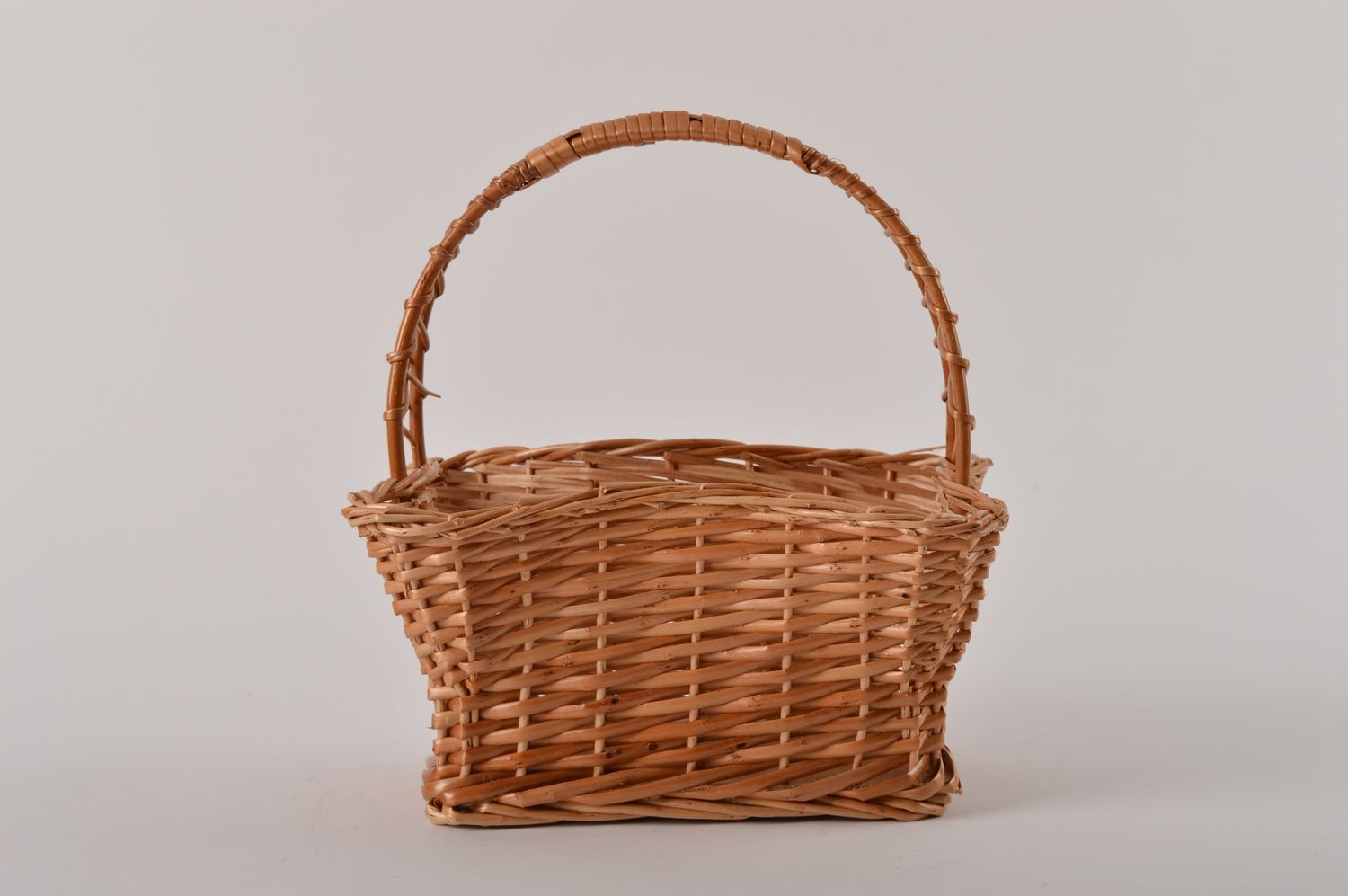 Handmade designer woven basket beautiful decorative basket unusual present photo 2