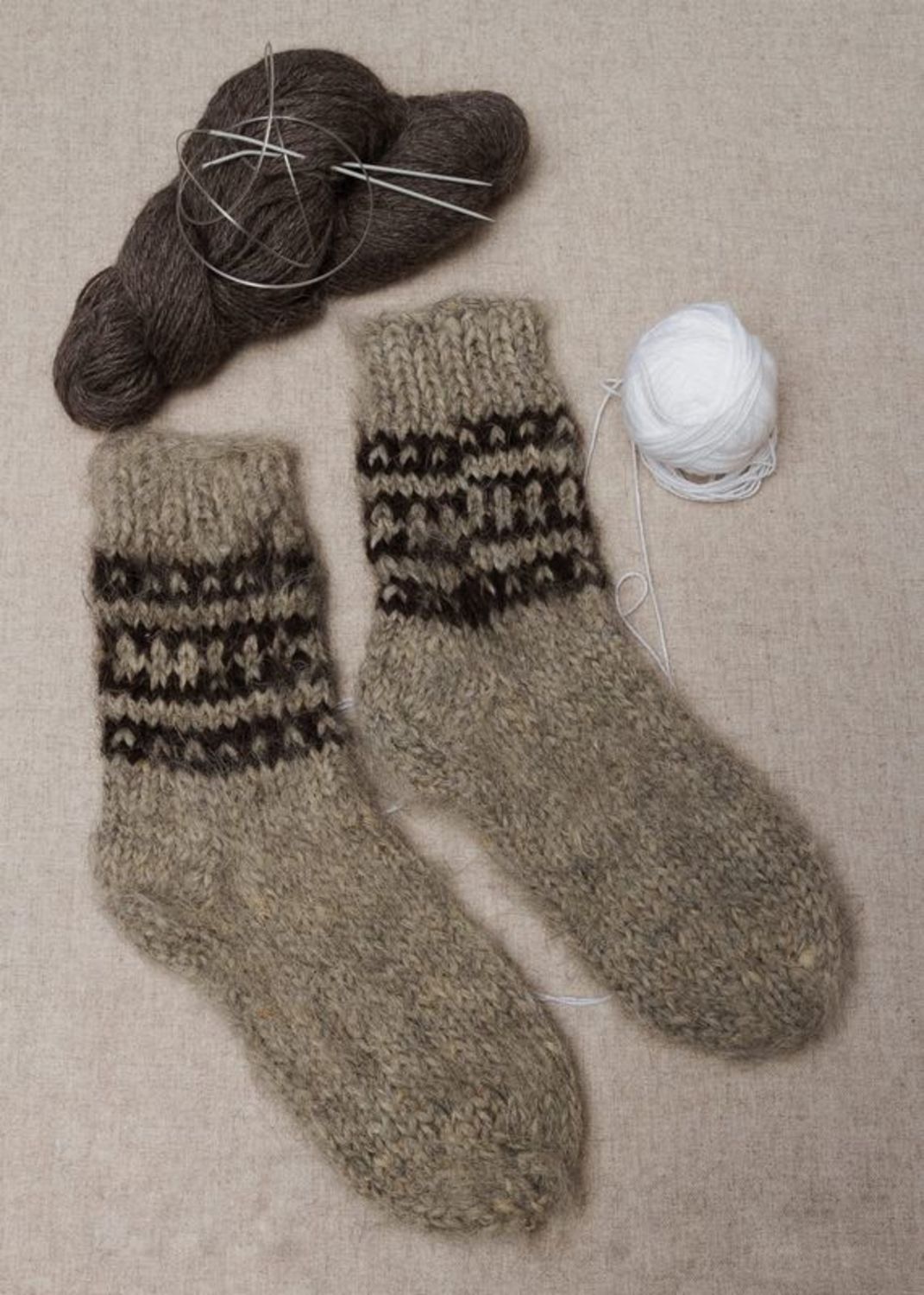 Men's woolen socks photo 1