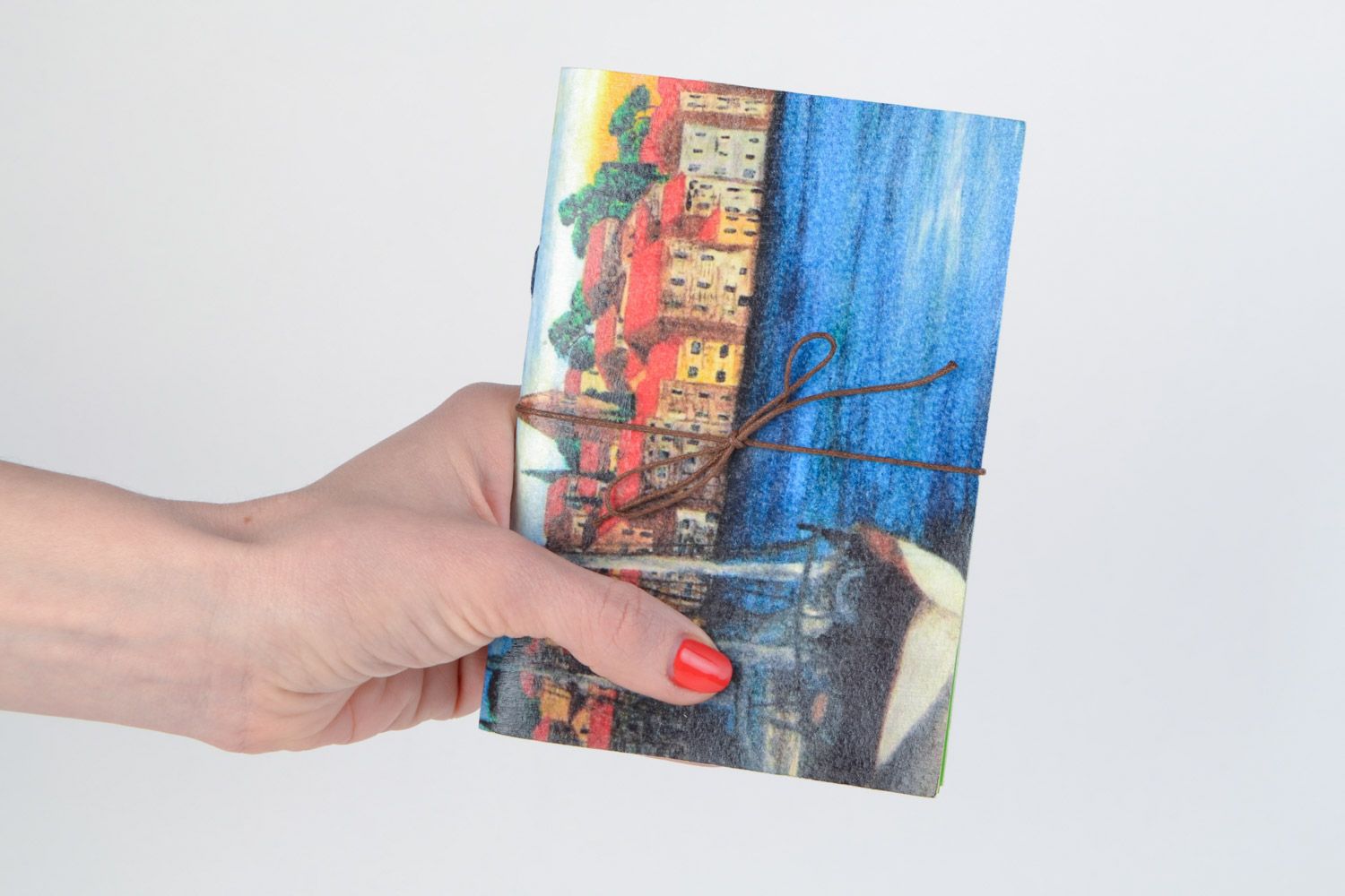 Cuaderno artesanal con hojas de colores y cubierta hermosa  foto 2