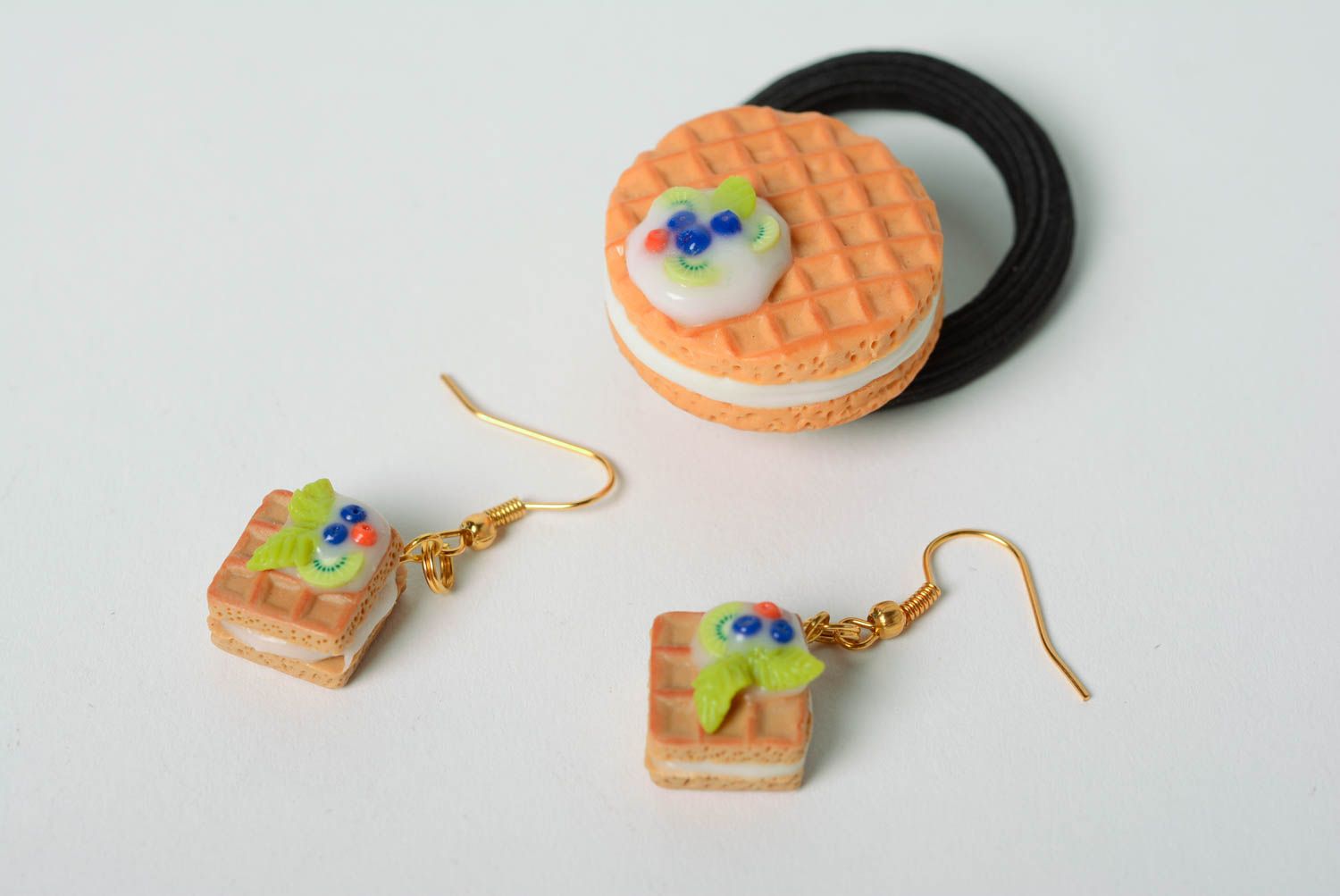 Set of 2 handmade polymer clay accessories earrings and hair clip Cookies photo 1