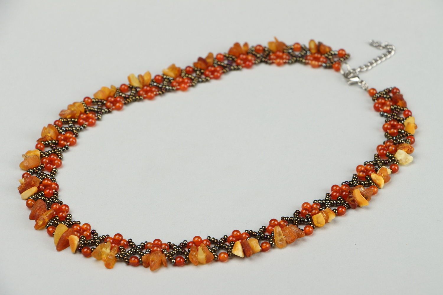 Beaded necklace with carnelian and amber photo 1