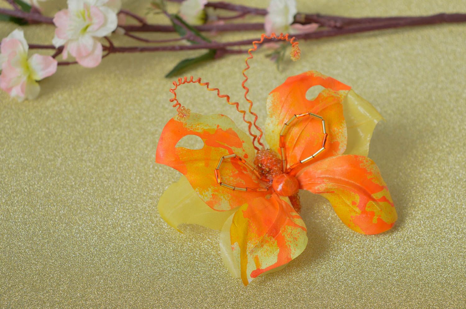 Брошь ручной работы брошь бабочка дизайнерское украшение оранжевое стильное фото 1