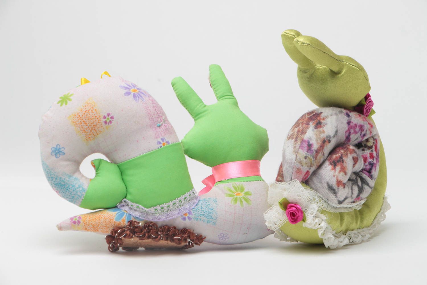 Set of 2 handmade designer colorful fabric soft toys Snails for children photo 4
