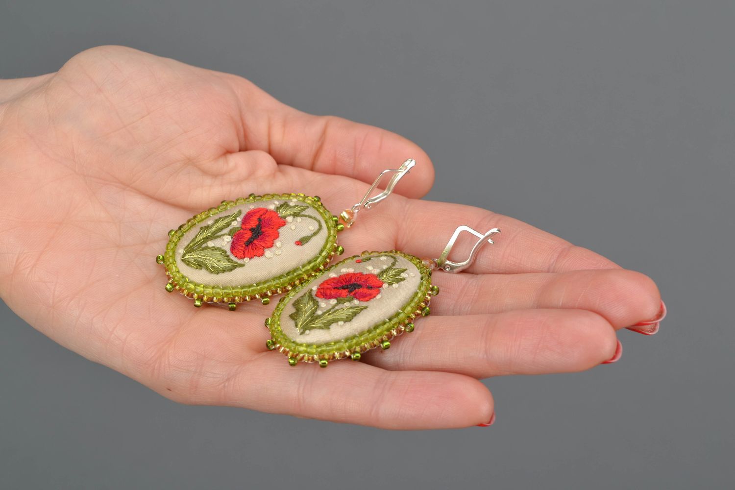Satin stitch embroidered earrings with beads Poppies photo 2