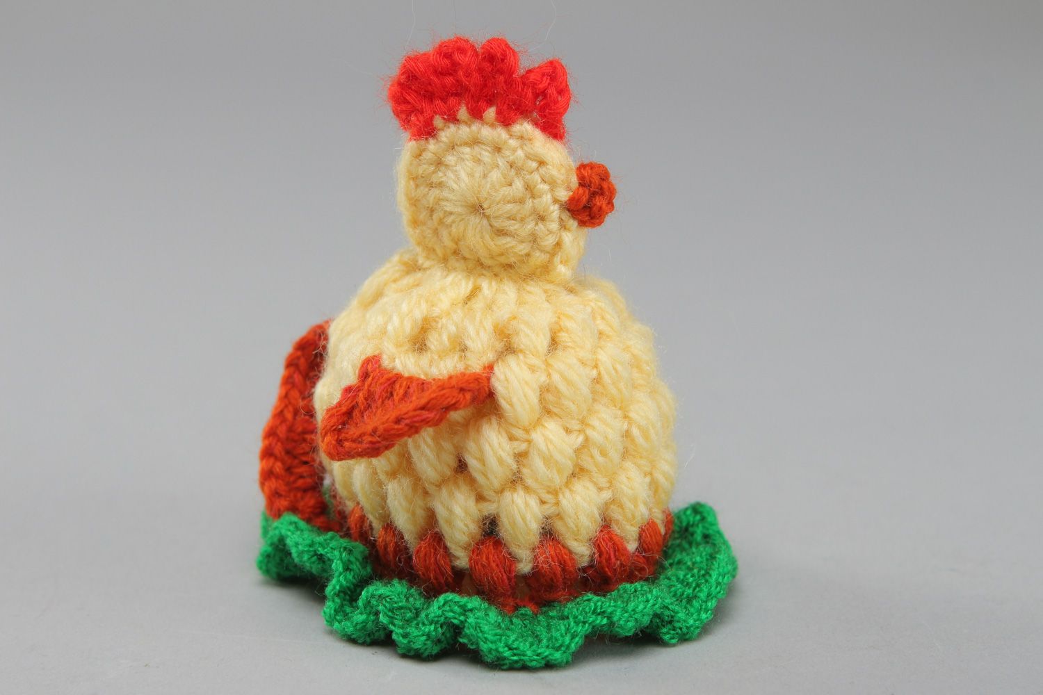 Handmade Easter decorative chicken for one egg crocheted of wool and acrylics photo 1