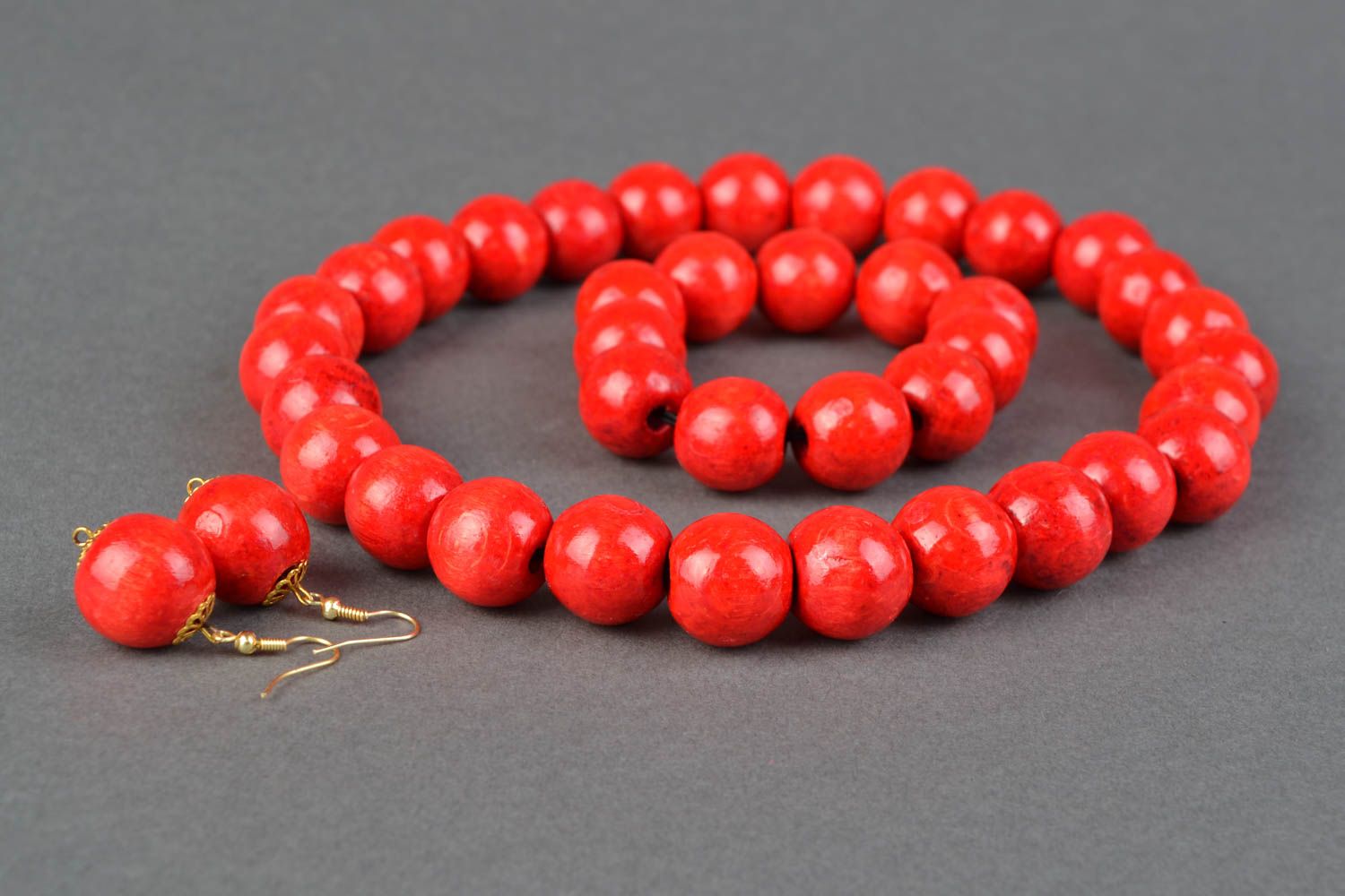 Set de bijoux en bois fait main bracelet et collier rouge style ethnique photo 3