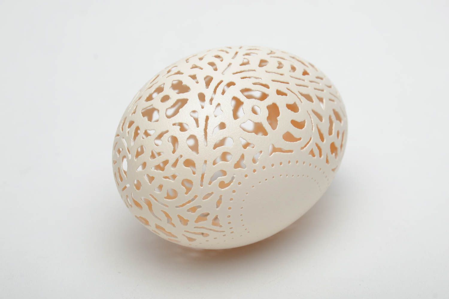 Гусиное яйцо с гравировкой ажурное фото 4
