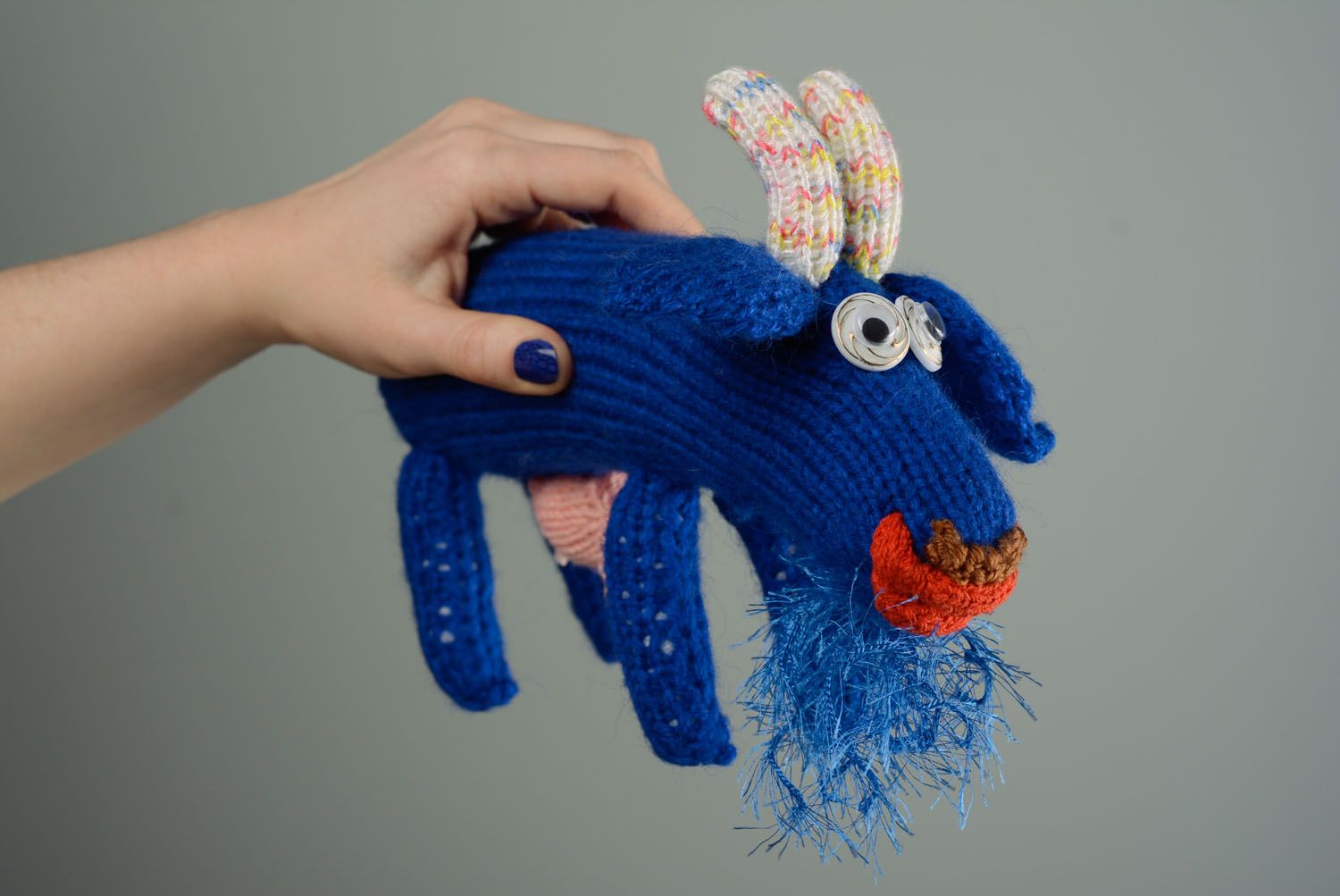 Jouet mou tricoté Chèvre bleue photo 4