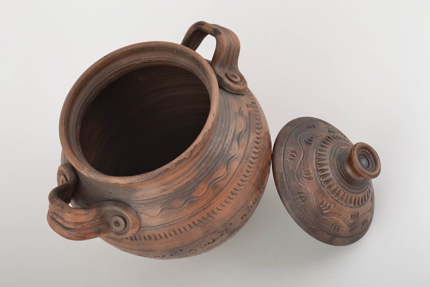 Beautiful handmade designer clay pan with handles and lid 2 l ceramic pot photo 2