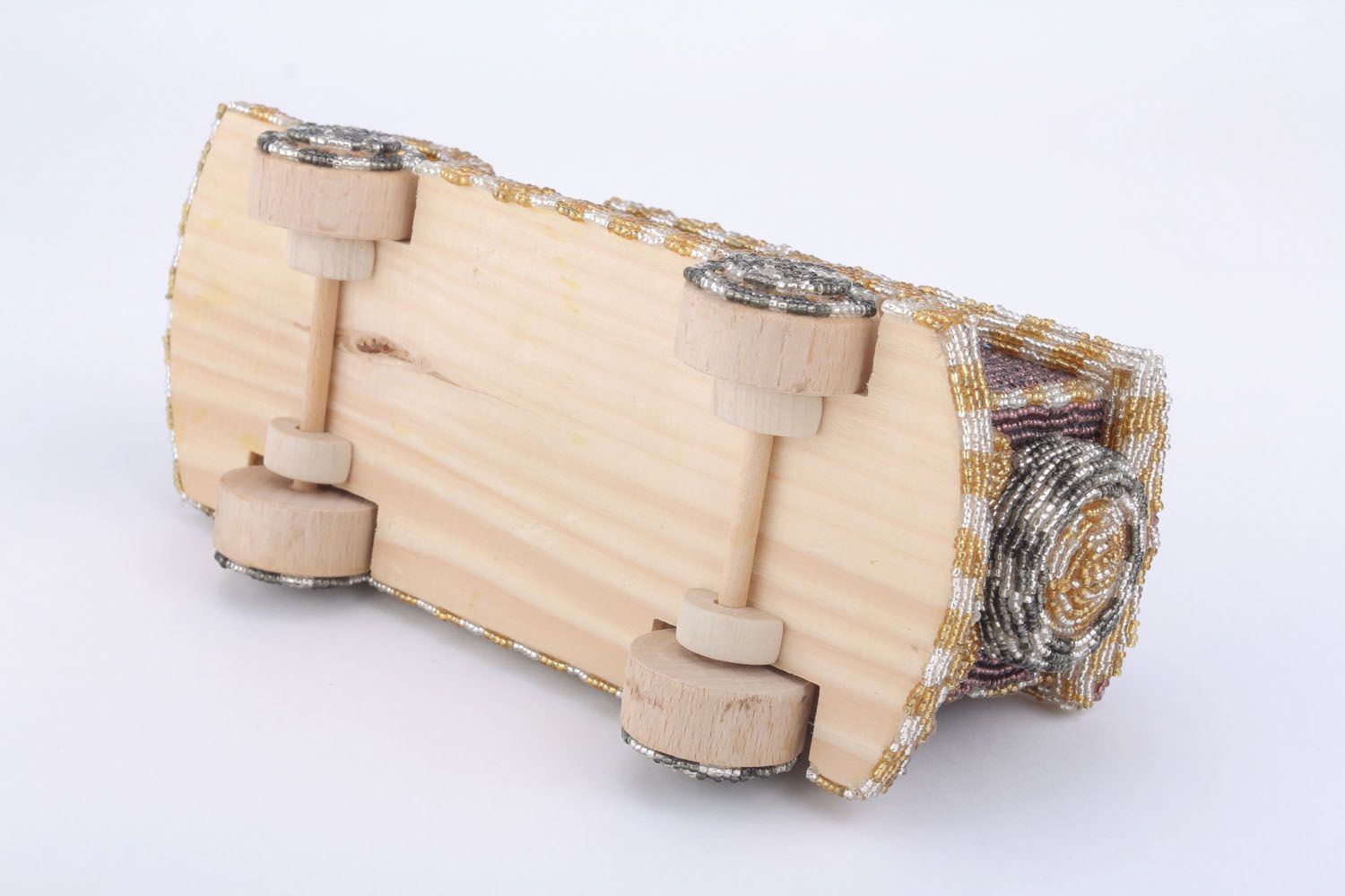 Macchina fatta a mano giocattolo di legno materiale ecologico con perline foto 2