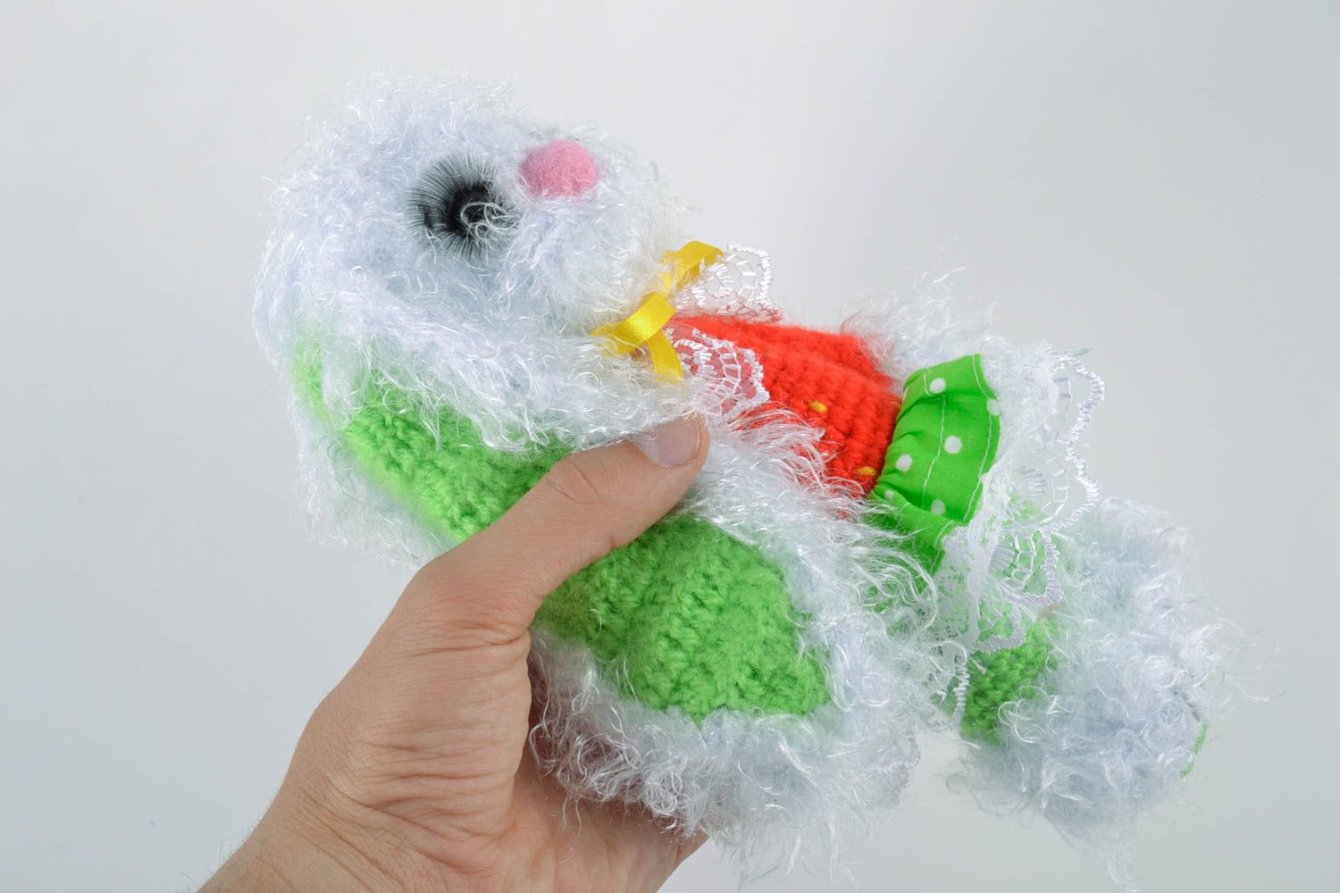 Peluche lapine tricotée de fils en coton faite main petite cadeau enfant photo 2