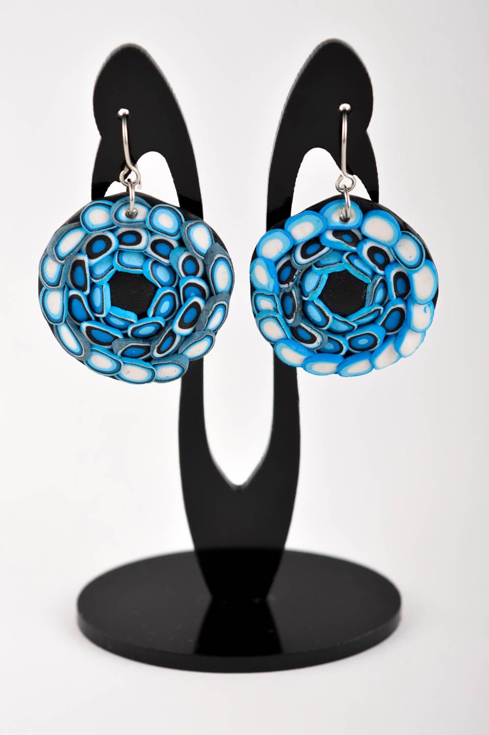Handmade Accessoire für Frauen runde blaue Modeschmuck Ohrringe Polymer Schmuck foto 2