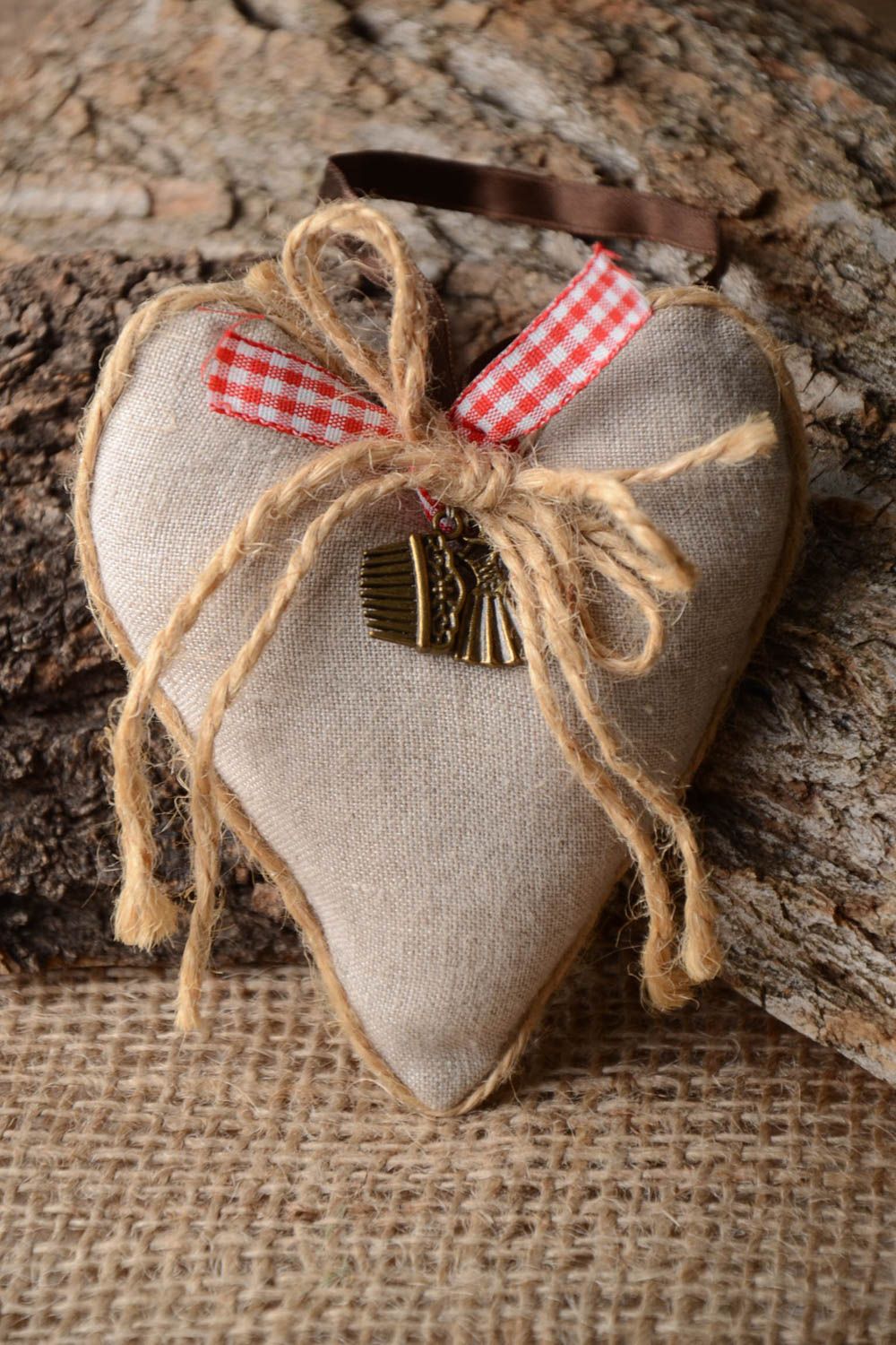 Handmade fabric soft toy heart wall hanging the living room decorative use only photo 1