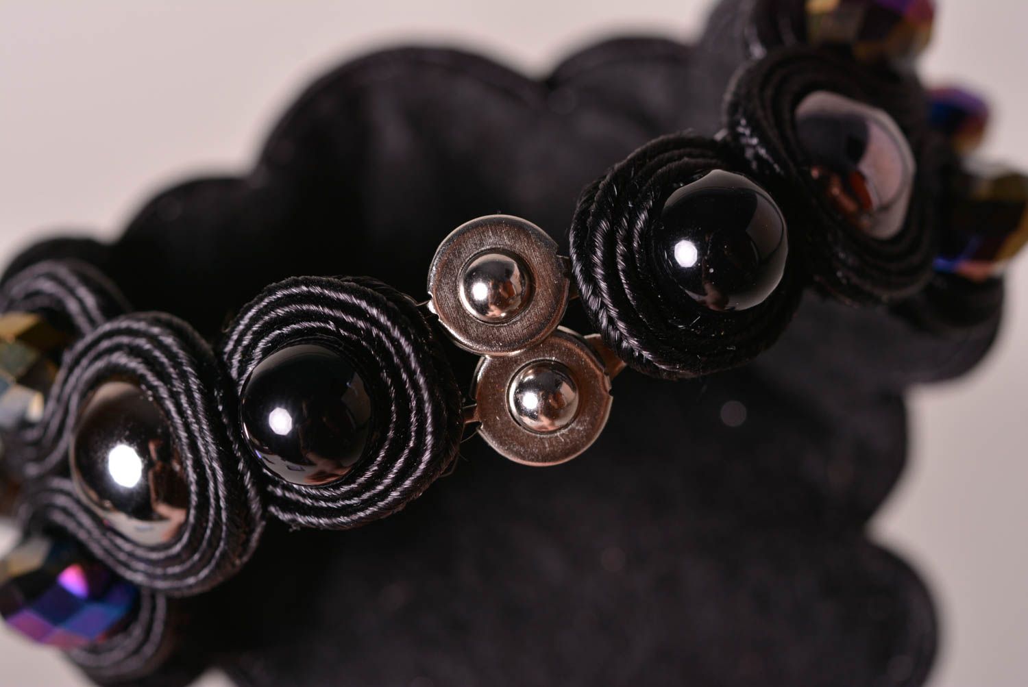 Bracelet textile Bijou fait main noir soutache cristal Accessoire original photo 4