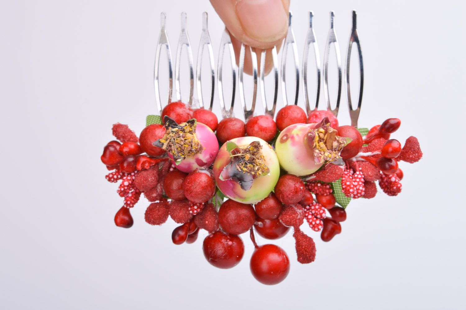 Handmade decorative metal hair comb with bright artificial red berries photo 3