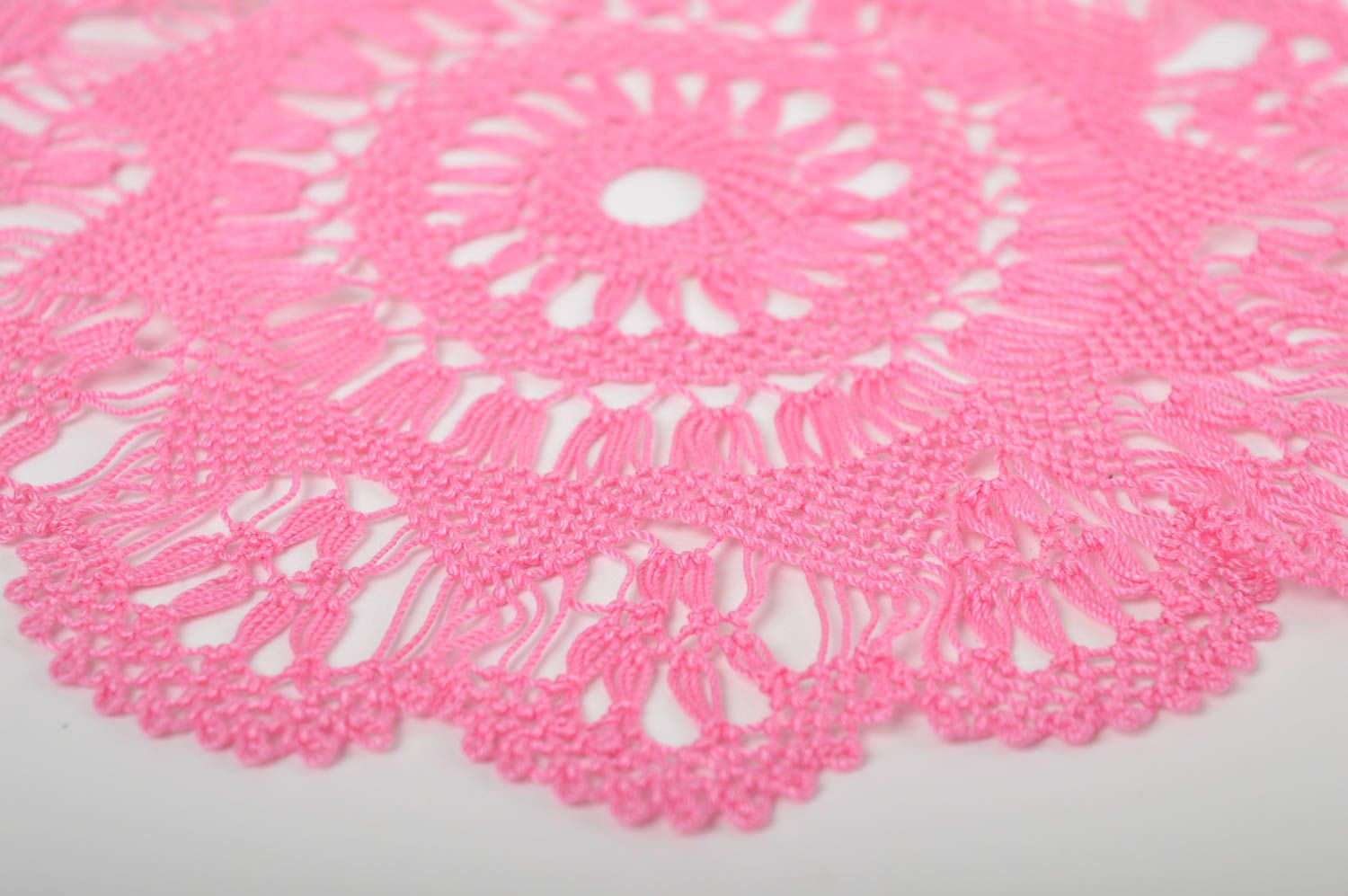 Handmade openwork napkin home decor white crocheted napkin pink lace napkin photo 3