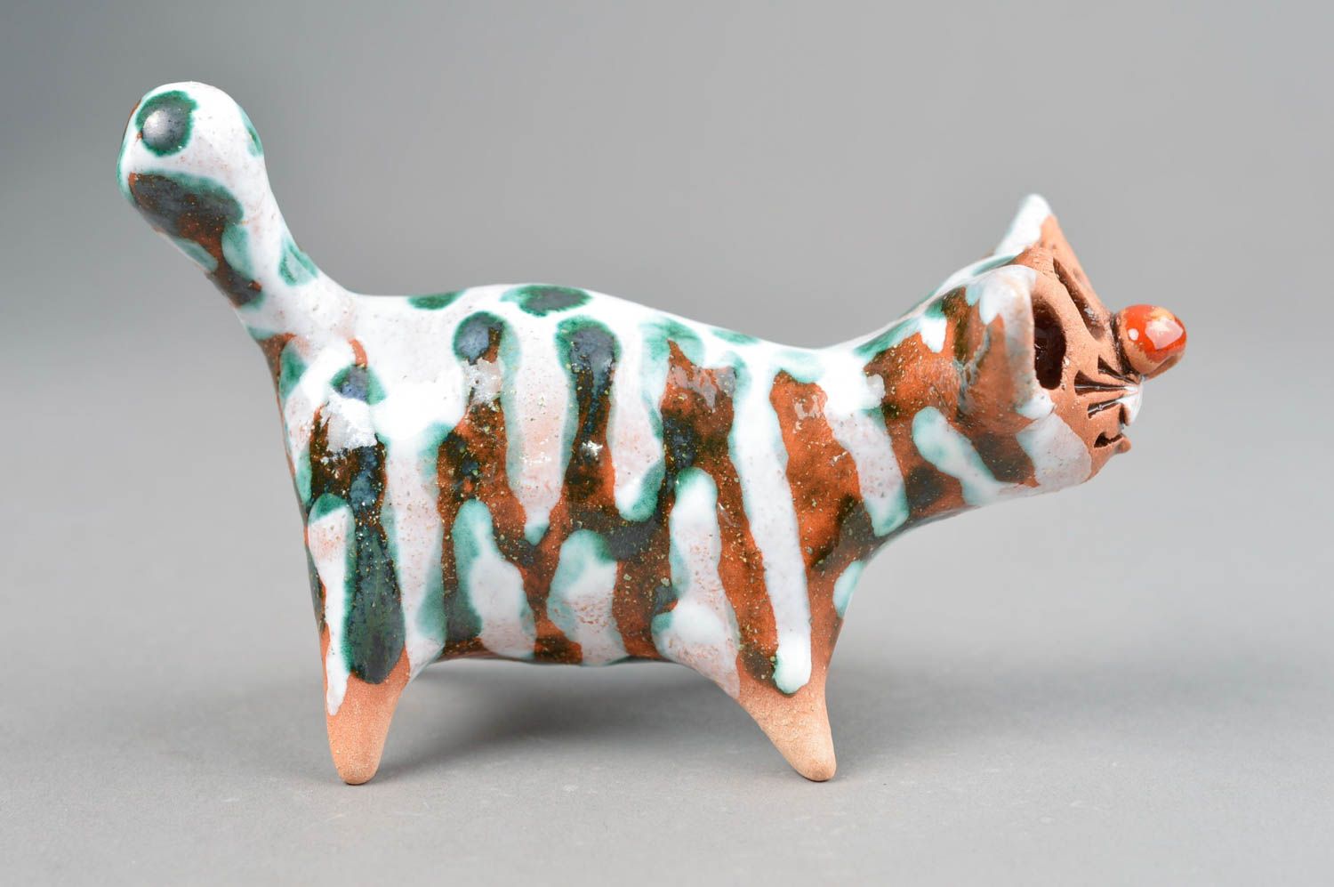 Figurine en céramique en forme de chat avec peinture de glaçure faite main photo 4