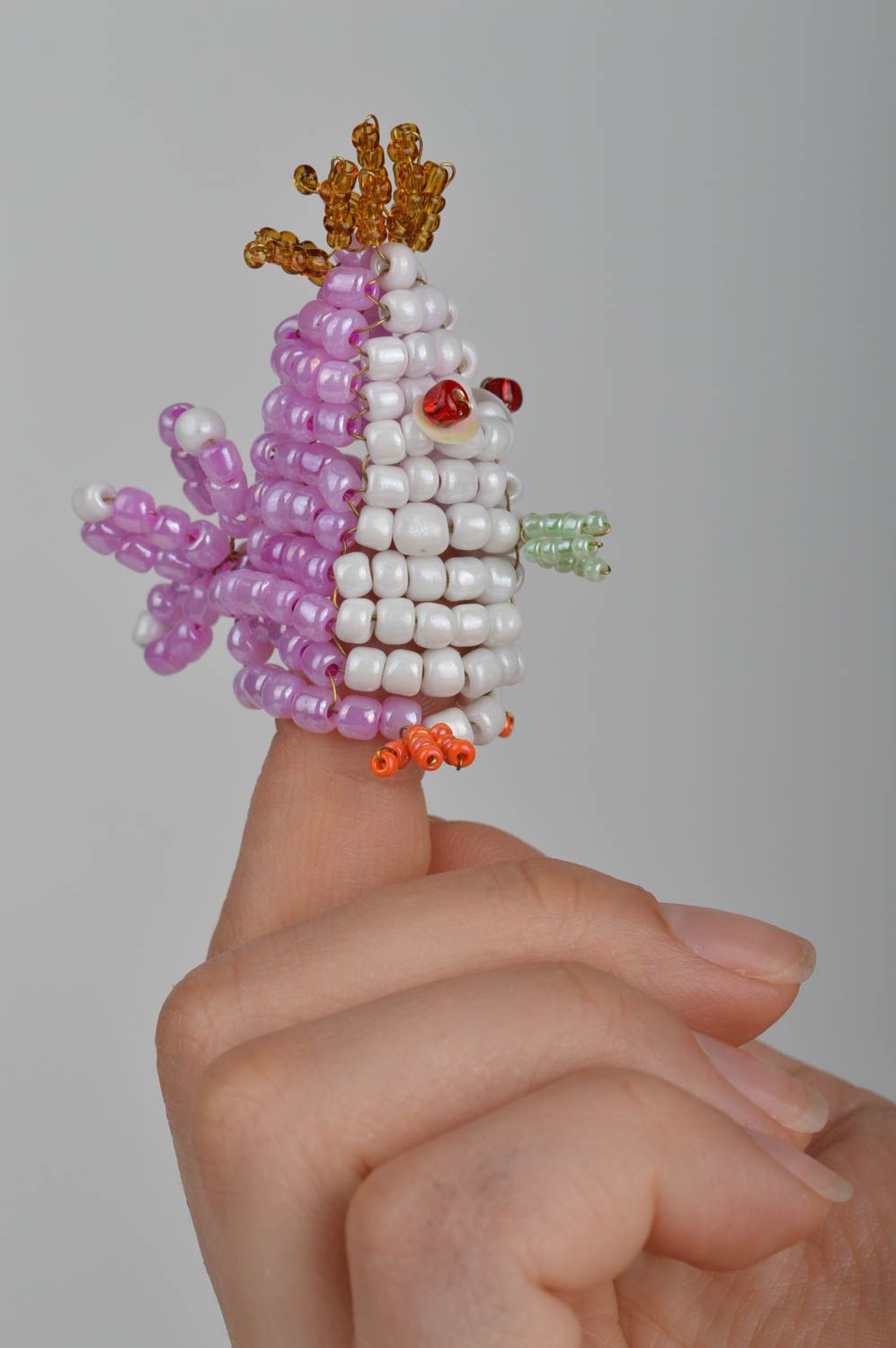 Kleine weiß lila handgemachte Glasperlen Finger Puppe Küken für Fingertheater  foto 1