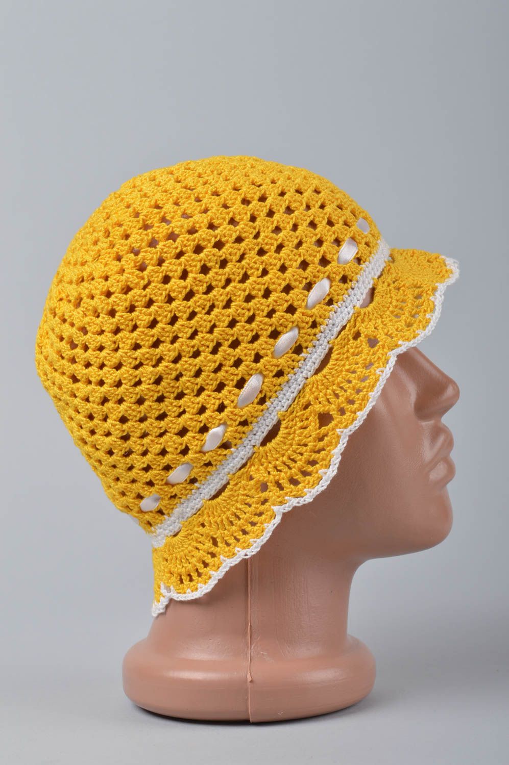 Детская шляпа ручной работы вязаная шляпа головной убор желтый с цветами фото 3