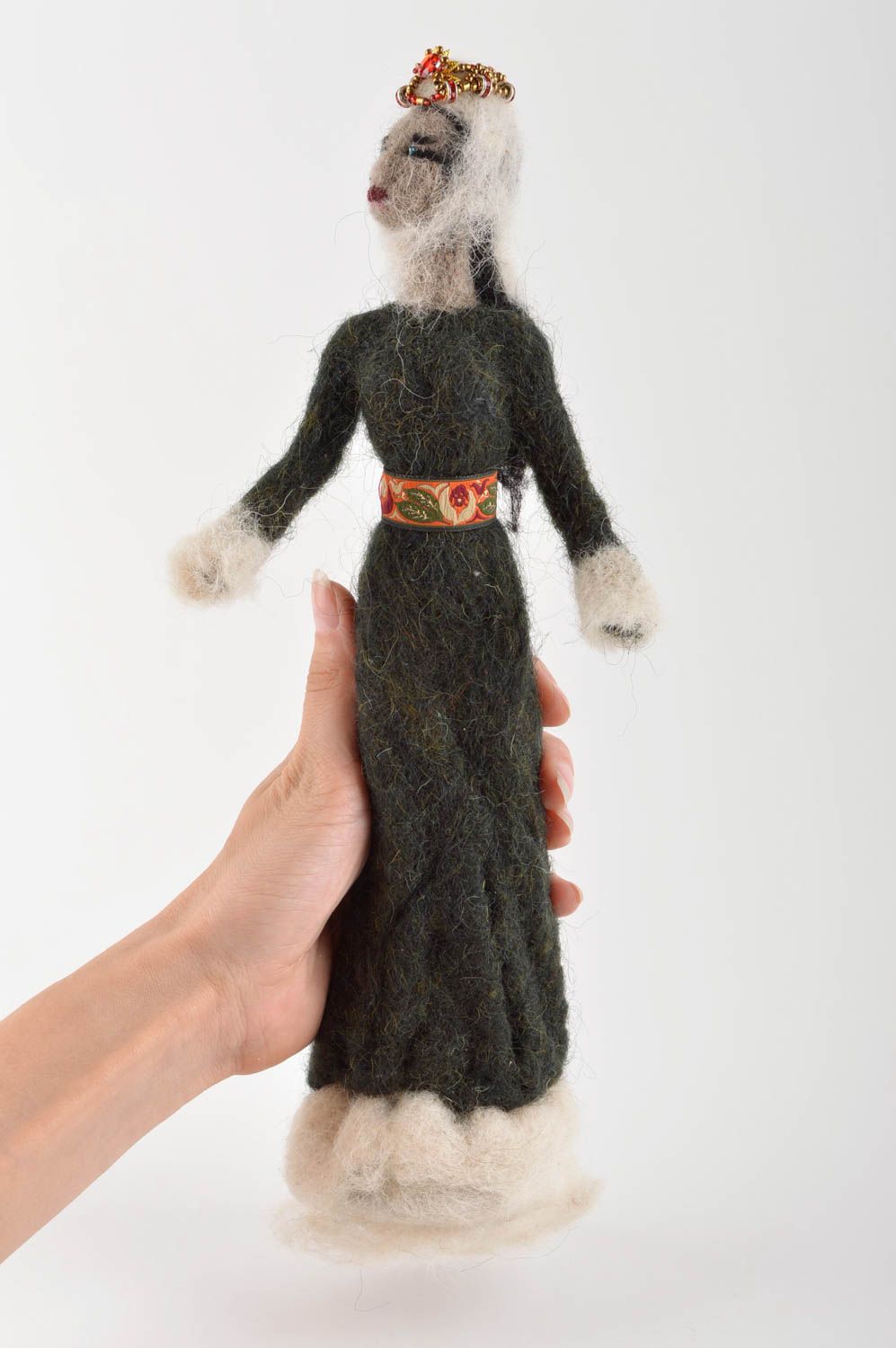Gefilzte Puppe natürliches Spielzeug Puppe handgemacht Geschenk für Frau  foto 5