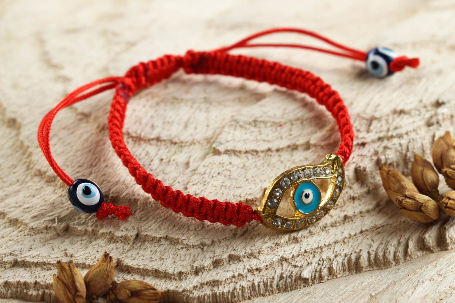 Stylish handmade string bracelet woven thread bracelet casual jewelry designs photo 1