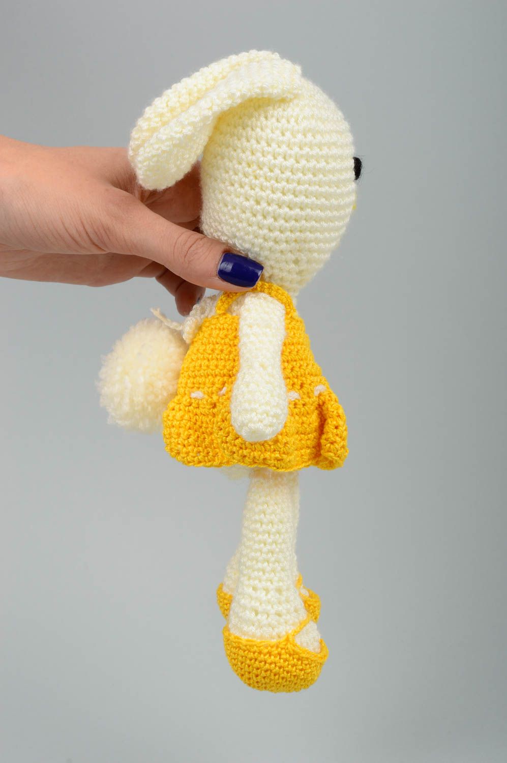 Jouet lapin Peluche faite main tricotée au crochet Cadeau enfant et décor photo 3