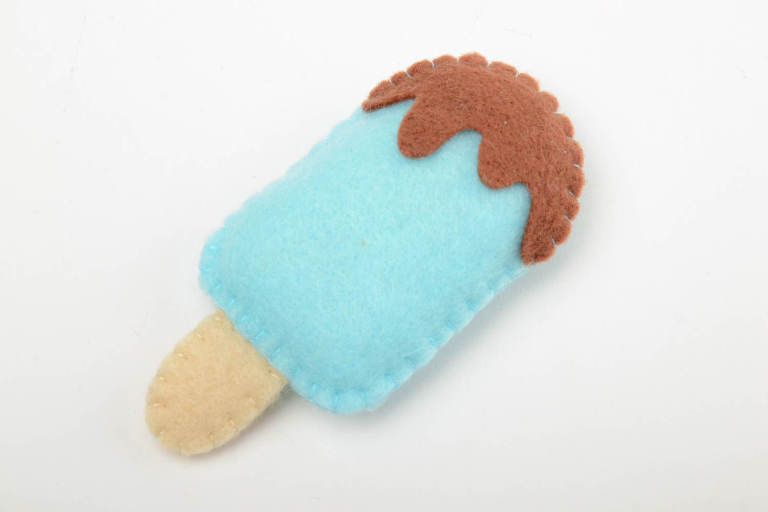 Handmade small felt soft toy fridge magnet blue ice cream with chocolate photo 2