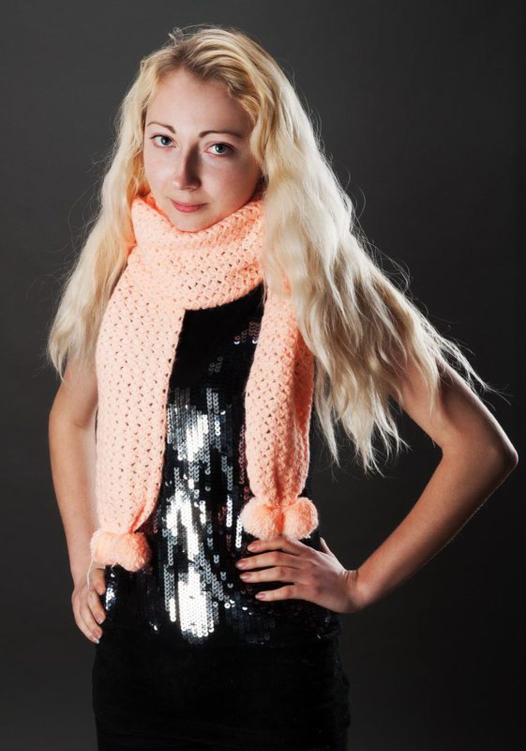 Knitted woolen scarf photo 1