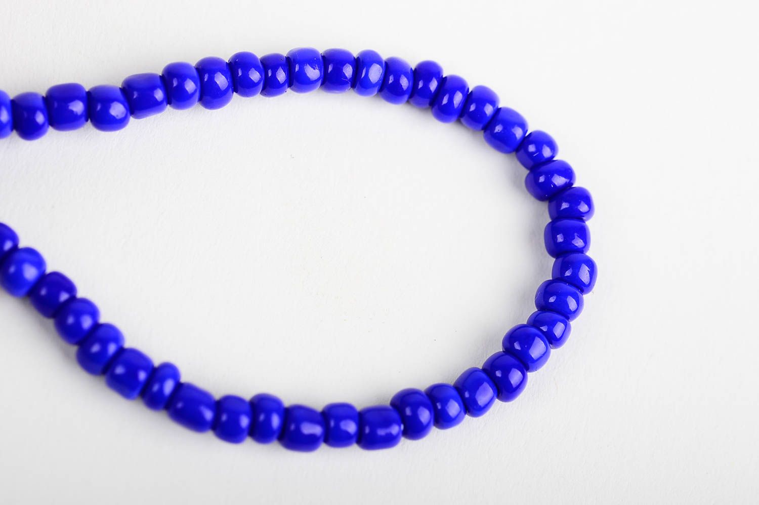 Dark blue beads handmade wrist adjustable bracelet with beige centerpiece large bead photo 5