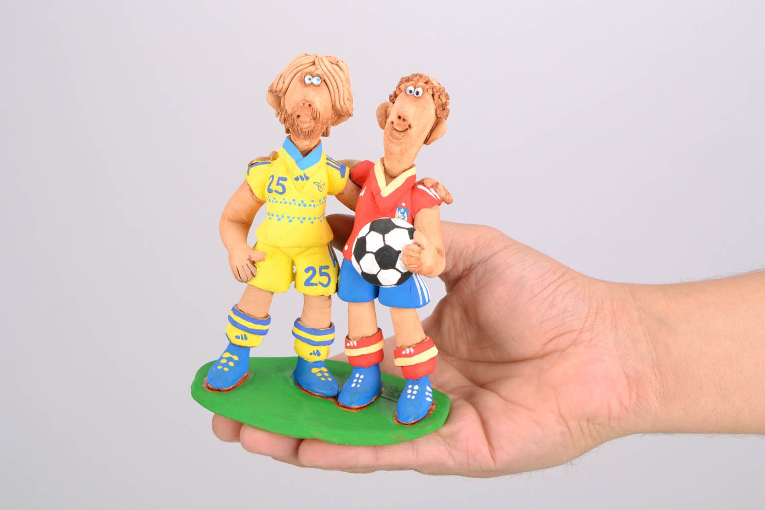 Statuette décorative Deux footballeurs  photo 2