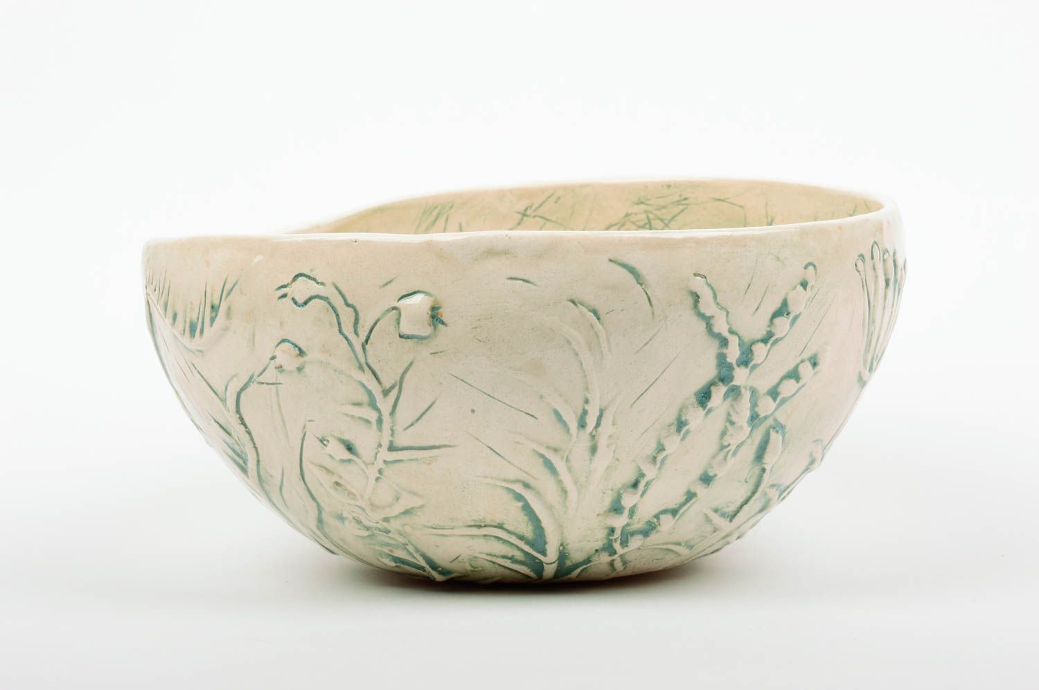 Beautiful handmade deep clay bowl unusual ceramic bowl kitchenware designs photo 1