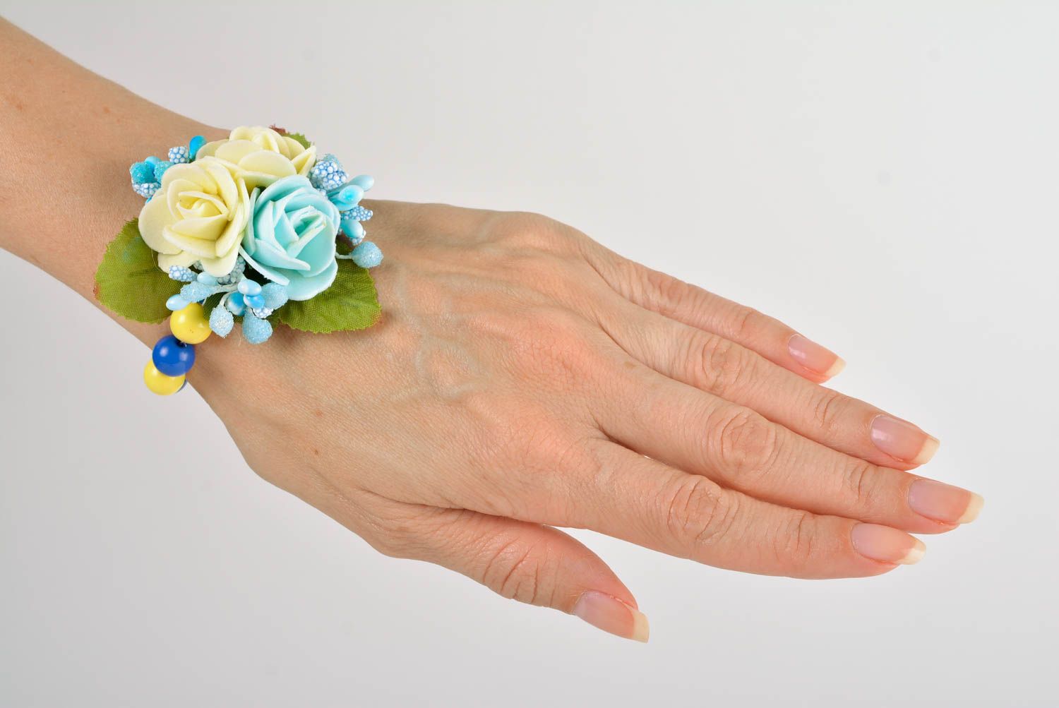 Handmade flower tender bracelet elegant stylish bracelet blue accessory photo 3