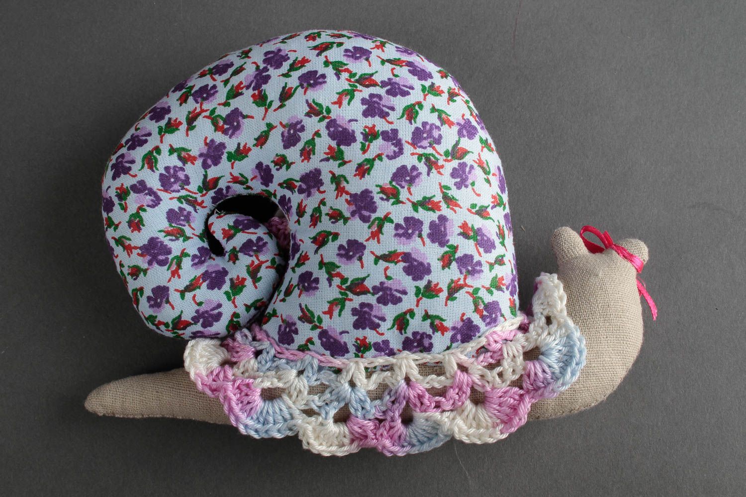 Blumiges Kuscheltier Schnecke handmade Stoff Spielzeug Geschenk für Kinder  foto 3