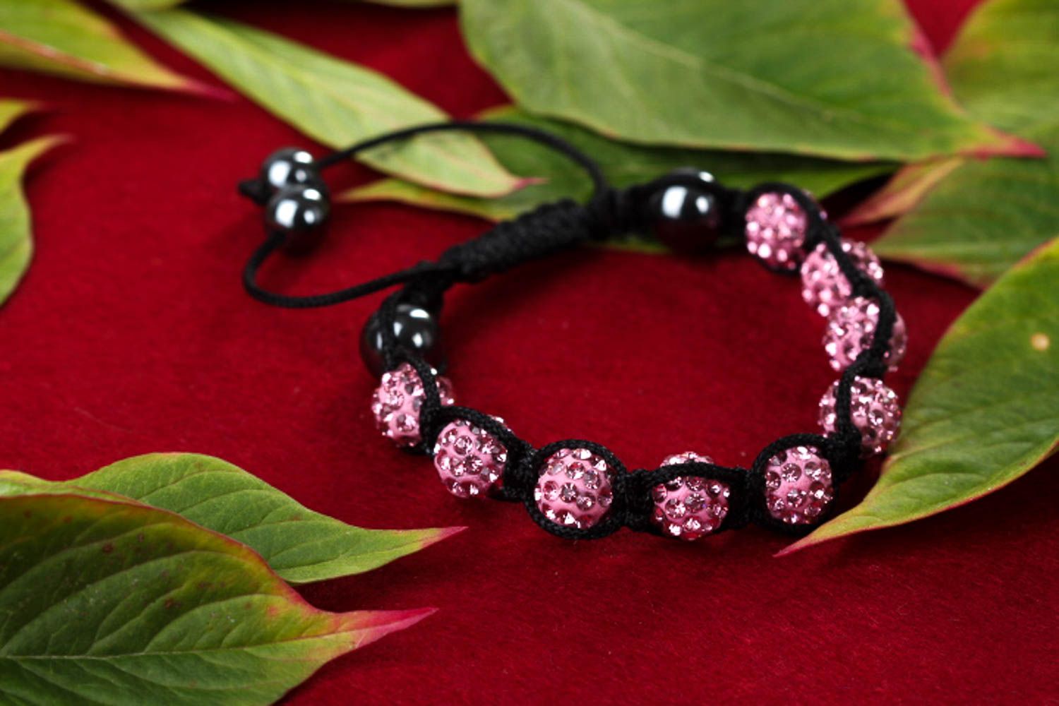 Bracelet mode Bijou fait main en noir et rose en hématite Accessoire femme photo 1