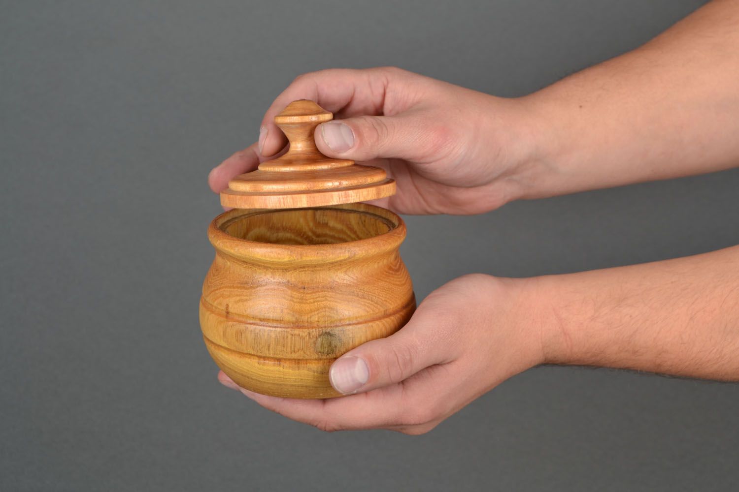Handmade wooden pot photo 2