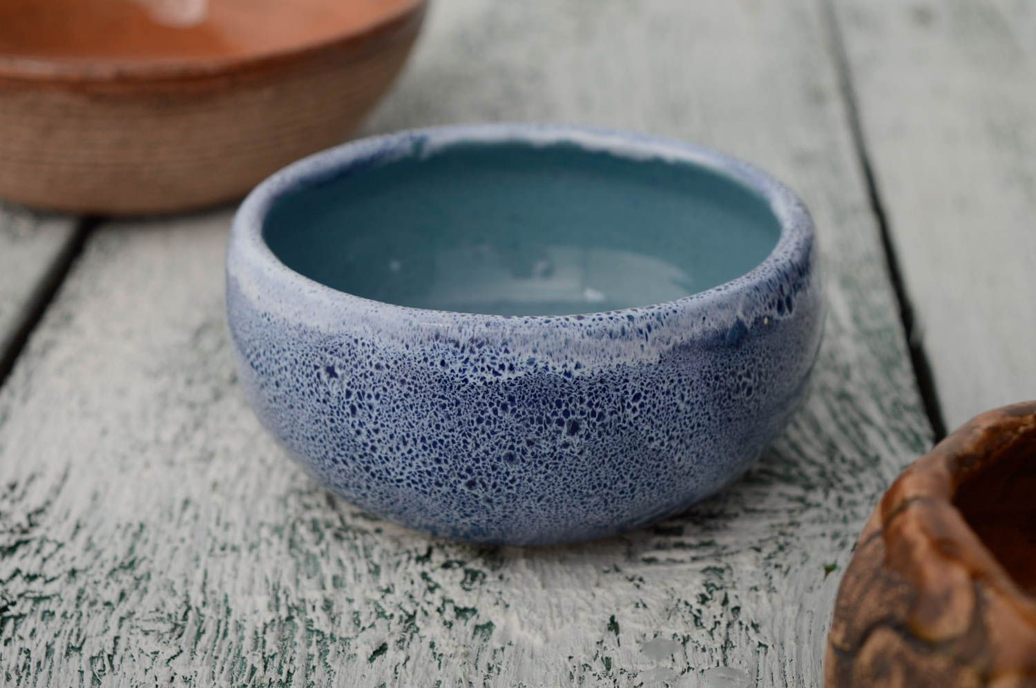 Glazed ceramic bowl photo 1