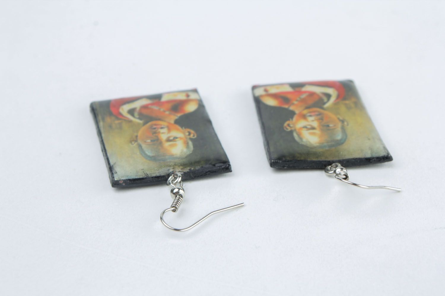 Homemade earrings with African motives photo 5