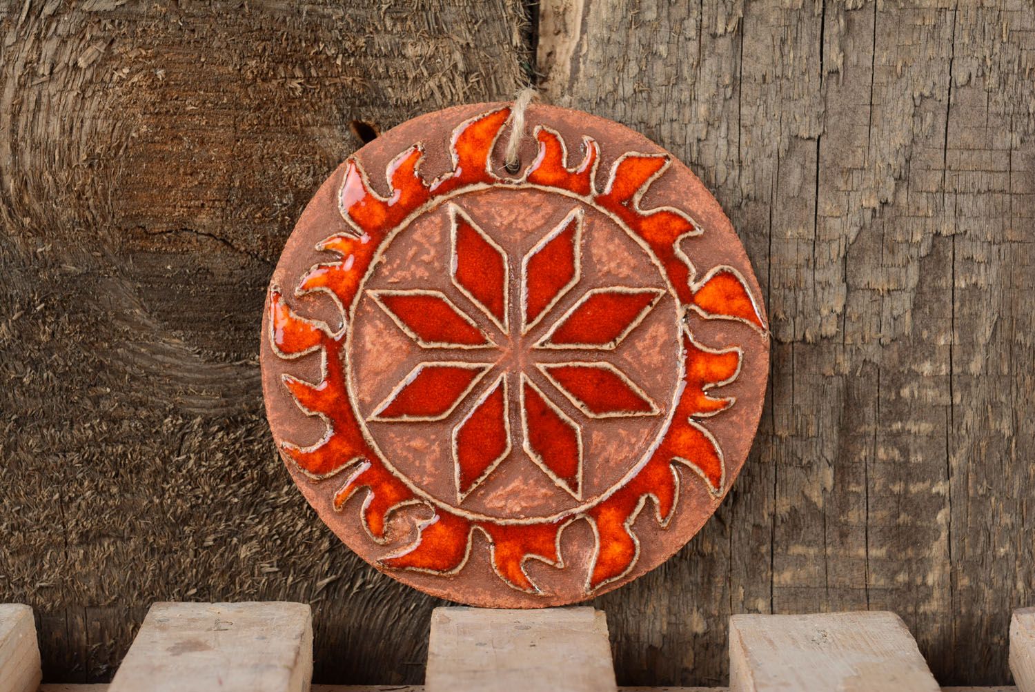 Orange Wandteller aus Keramik Alatyr für den Mann  foto 1