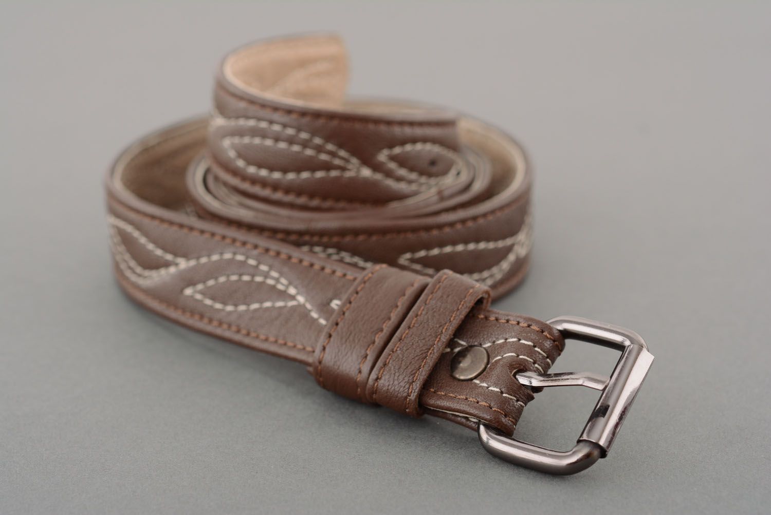 Stitched leather belt photo 1