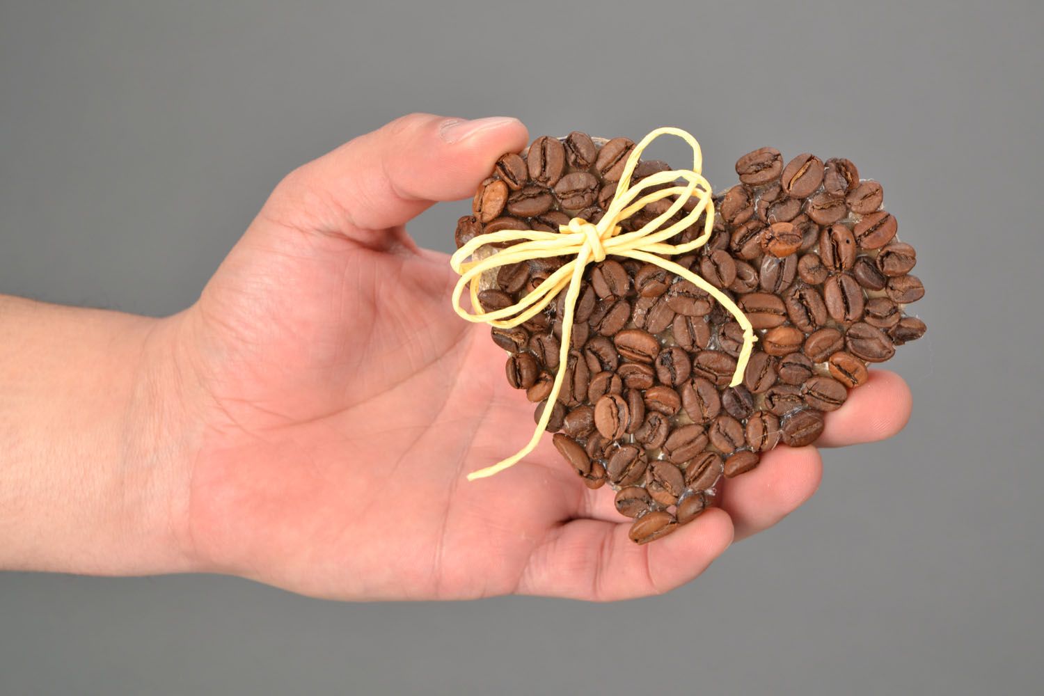 Ímã coração de grãos de café foto 2