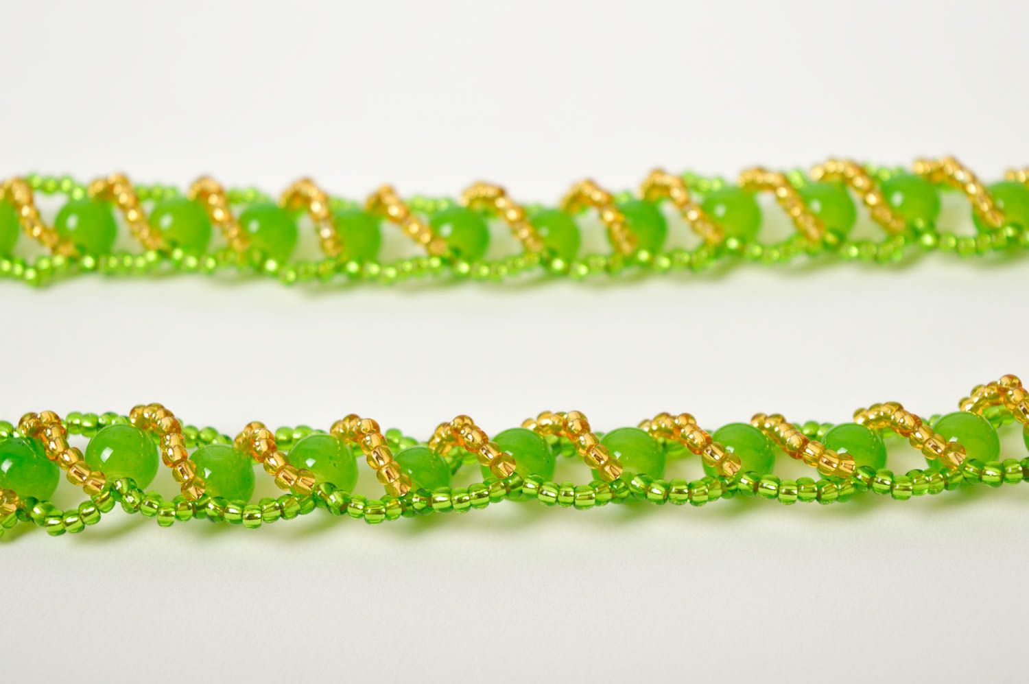 Колье из бисера украшение ручной работы ожерелье из бисера зеленое красивое фото 5