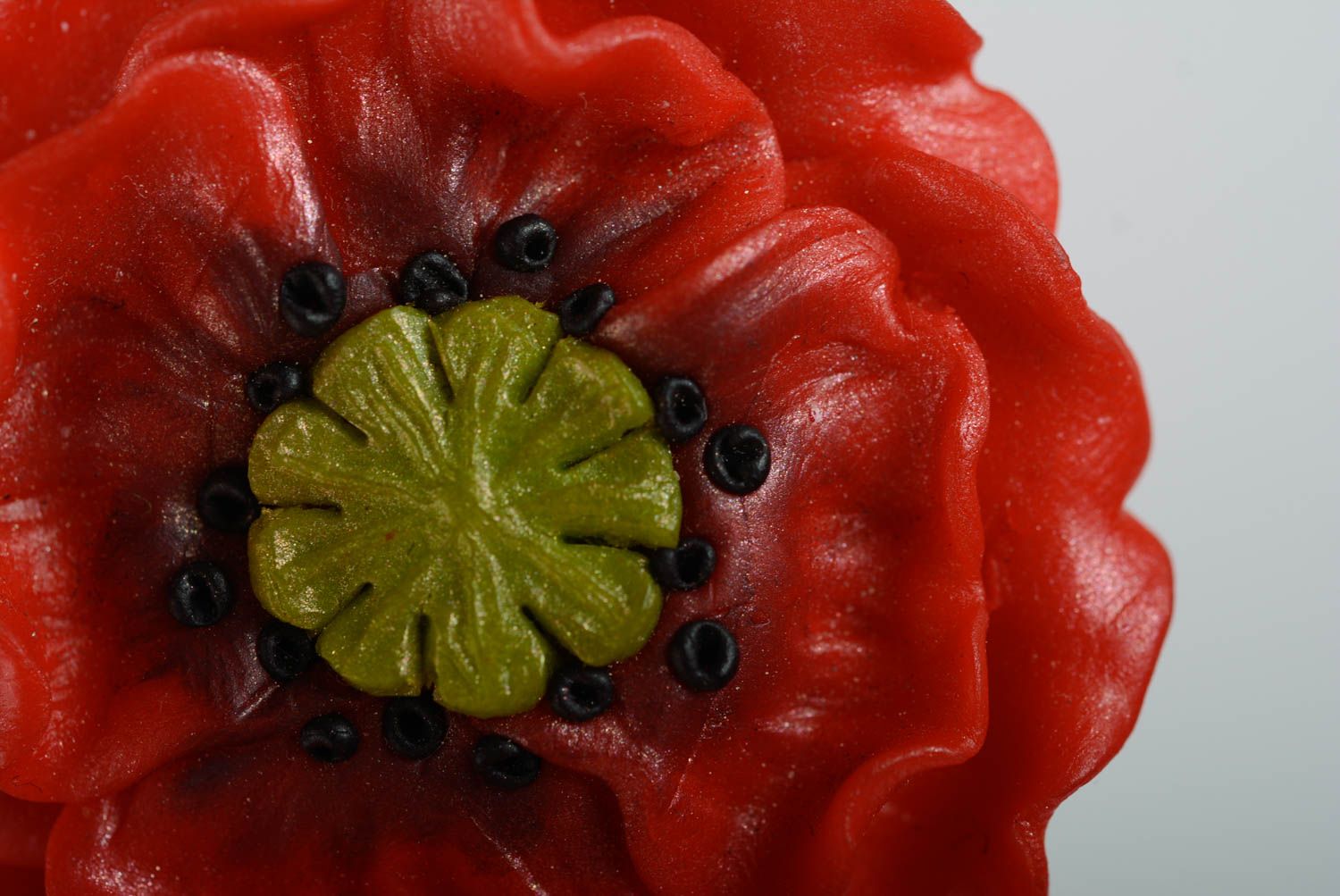 Handmade brooch made of polymer clay beautiful red poppy designer accessory photo 2