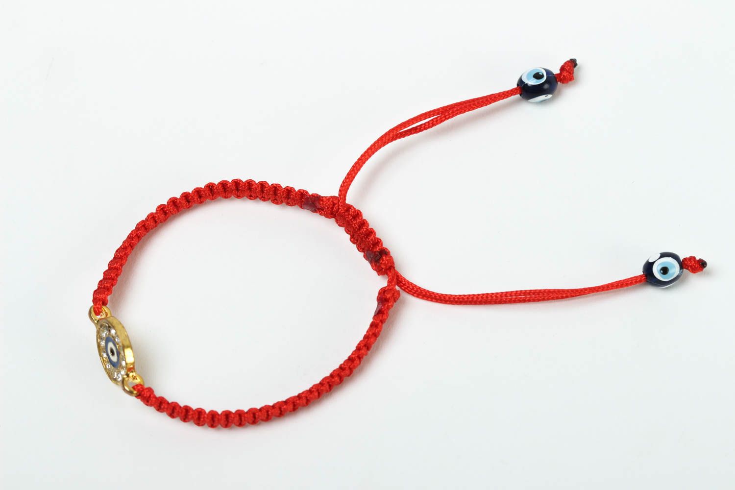 Elegant handmade thread bracelet friendship bracelet designs fashion trends photo 2