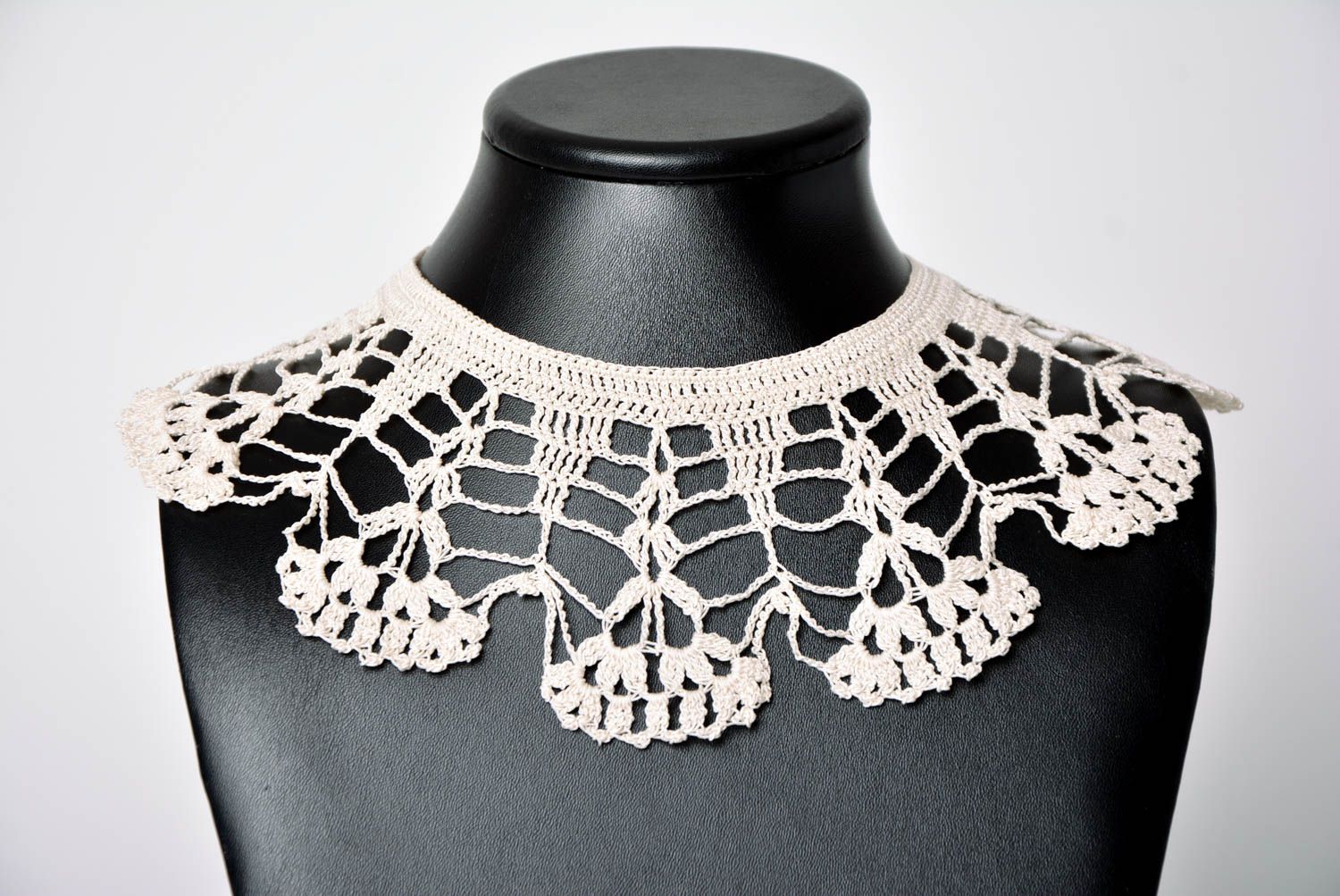 Handmade crocheted collar stylish designer collar openwork accessory gift photo 1
