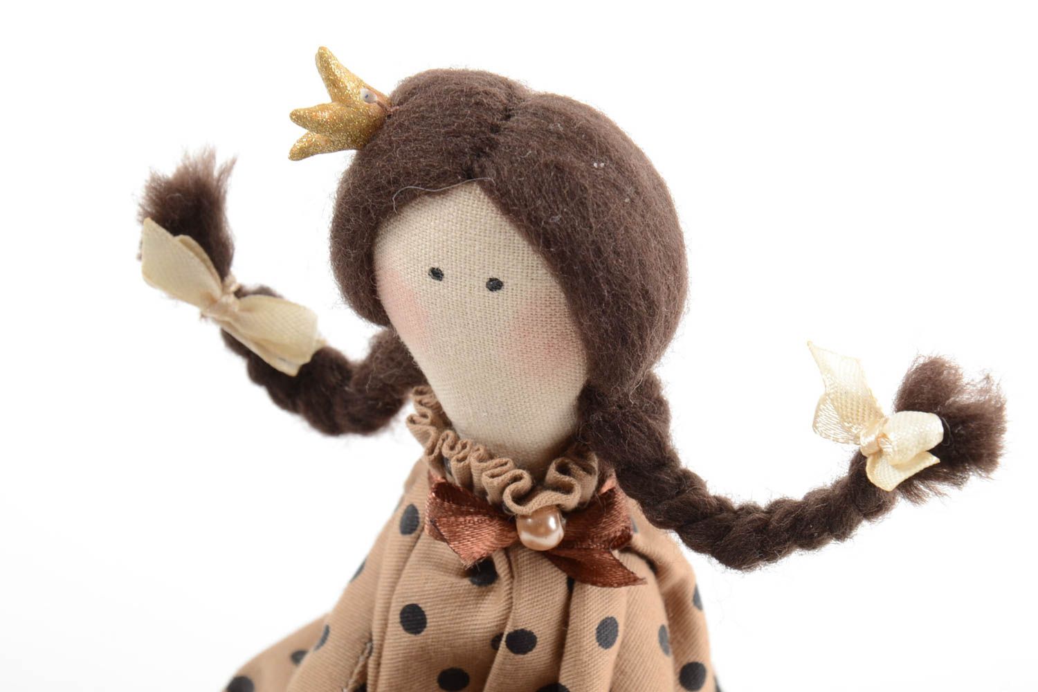 Bambola bella in stoffa fatta a mano pupazzo tessile originale d arredo foto 3