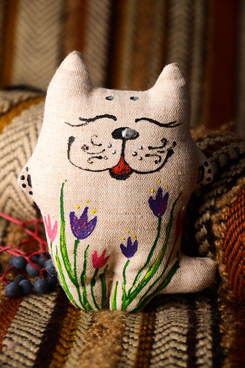 Игрушка ручной работы игрушка кот весенний декор для детской и дома с цветами фото 2