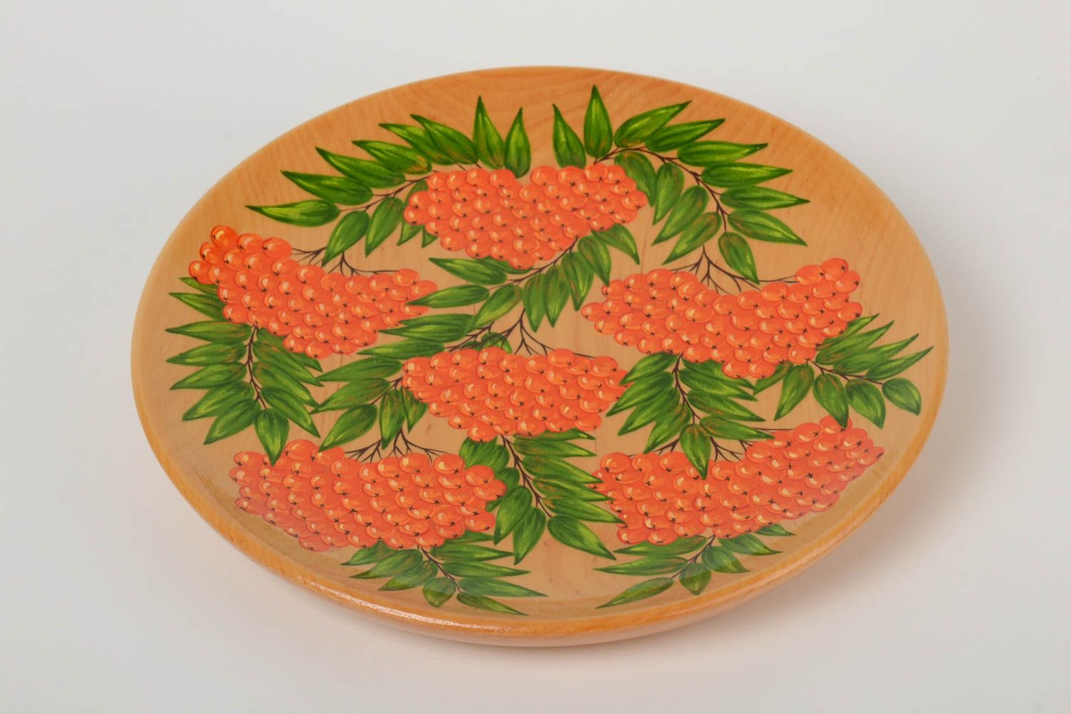 Тарелка на стену с росписью деревянная яркая светлая с ягодами рябины хэнд мейд фото 2